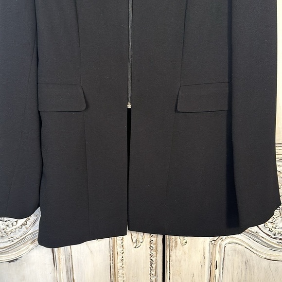 Donna Gray Black Long Line Front Zip Double Pockets Blazer Jacket Size 8 - Picture 5 of 10